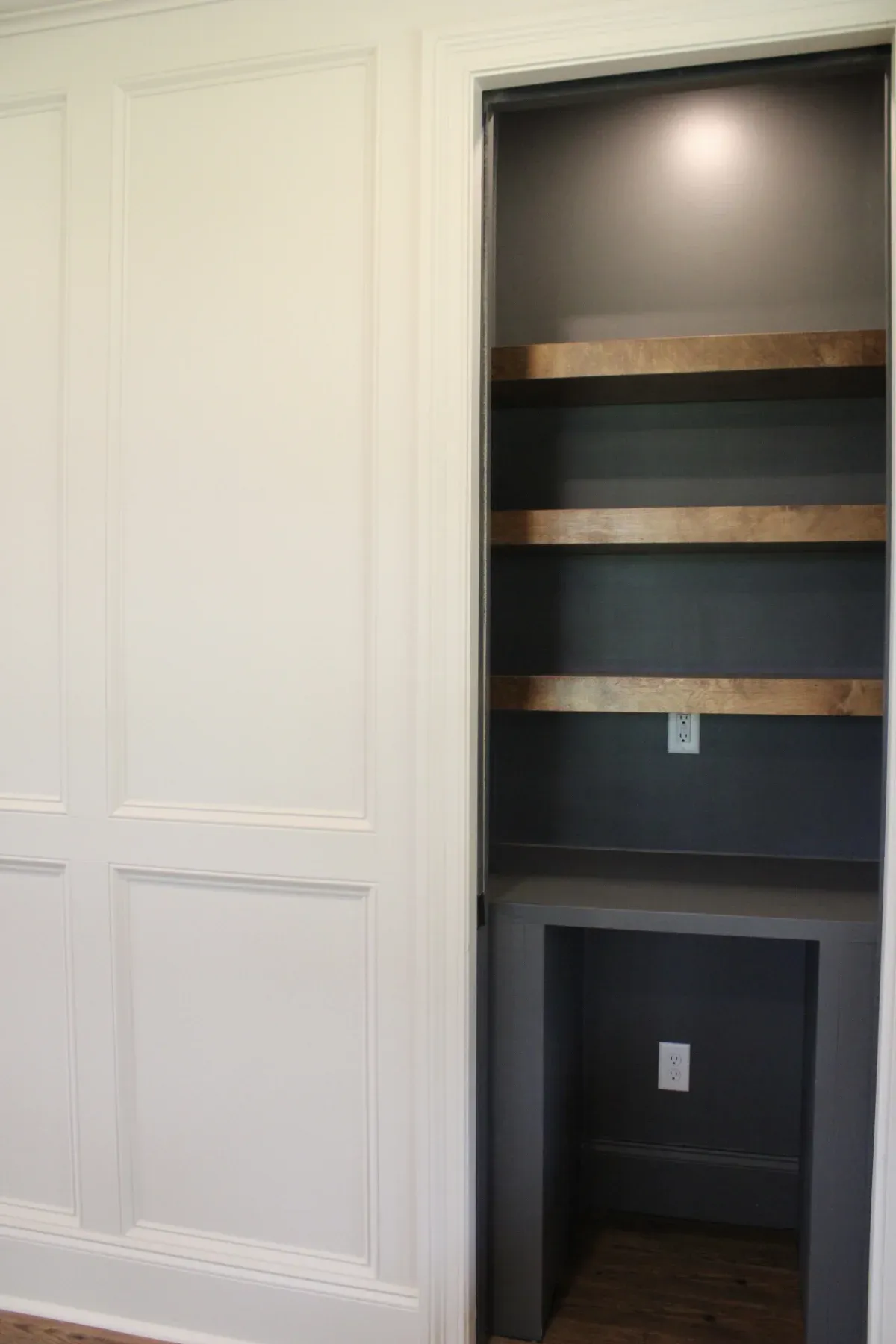 Extra shelving for laundry or bathroom.